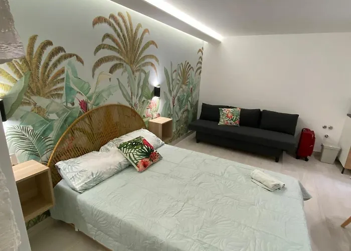 Apartmán With Bathroom And Private Terrace In The Center *