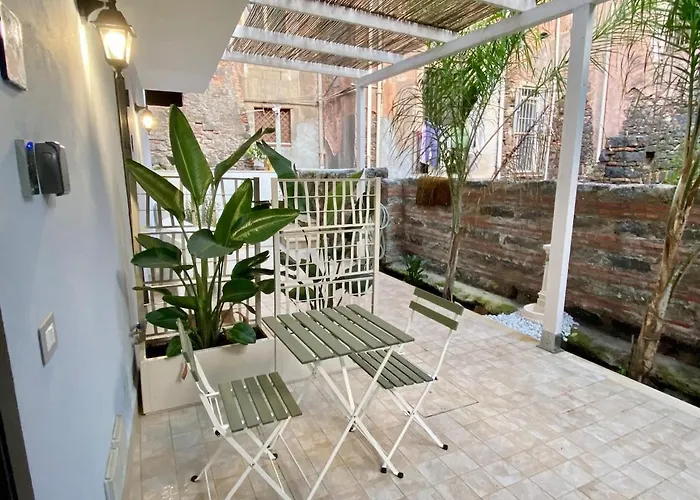 With Bathroom And Private Terrace In The Center *